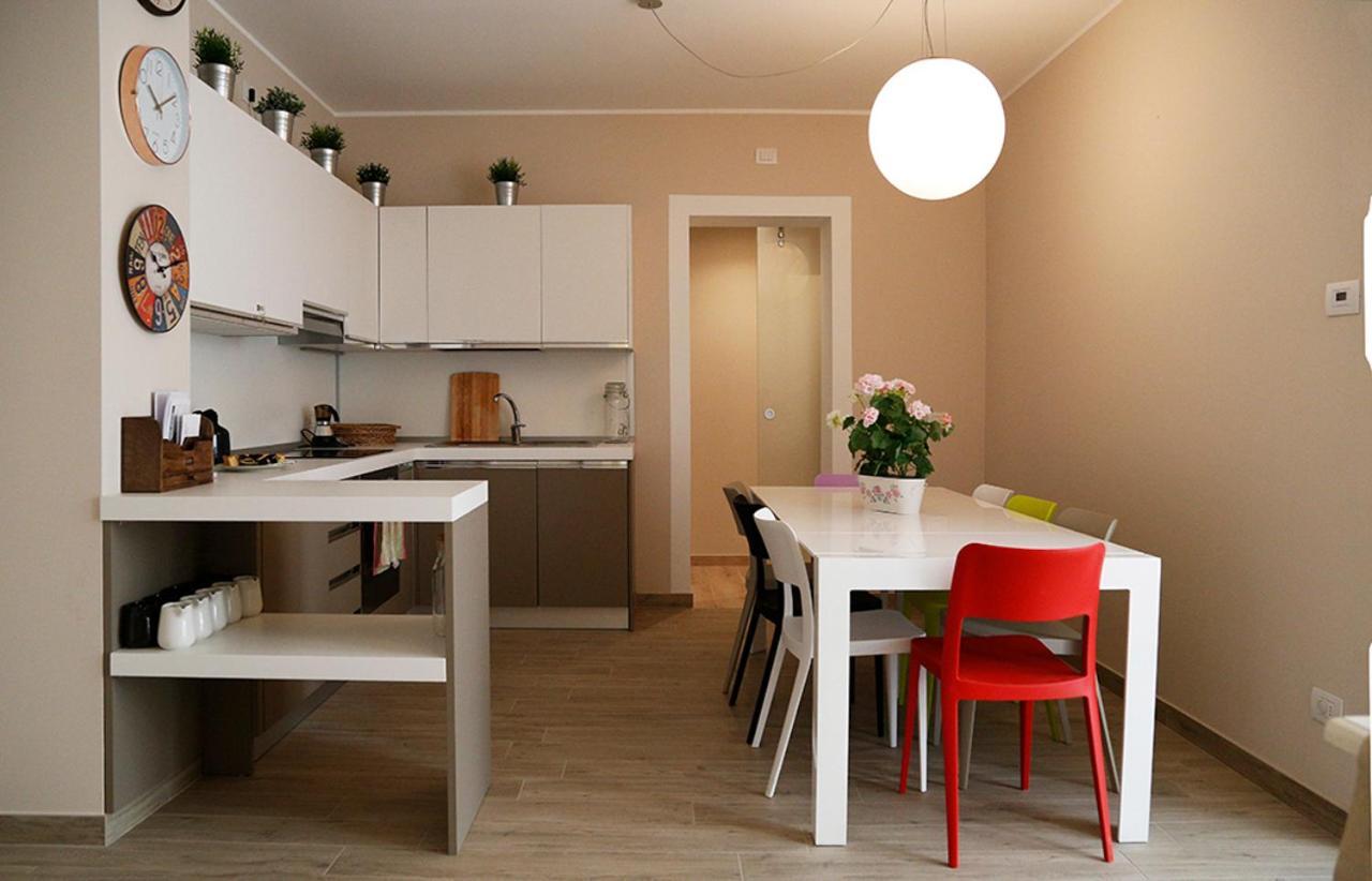 C.A.V. B&B Curiel20 San Donato Milanese Exterior foto
