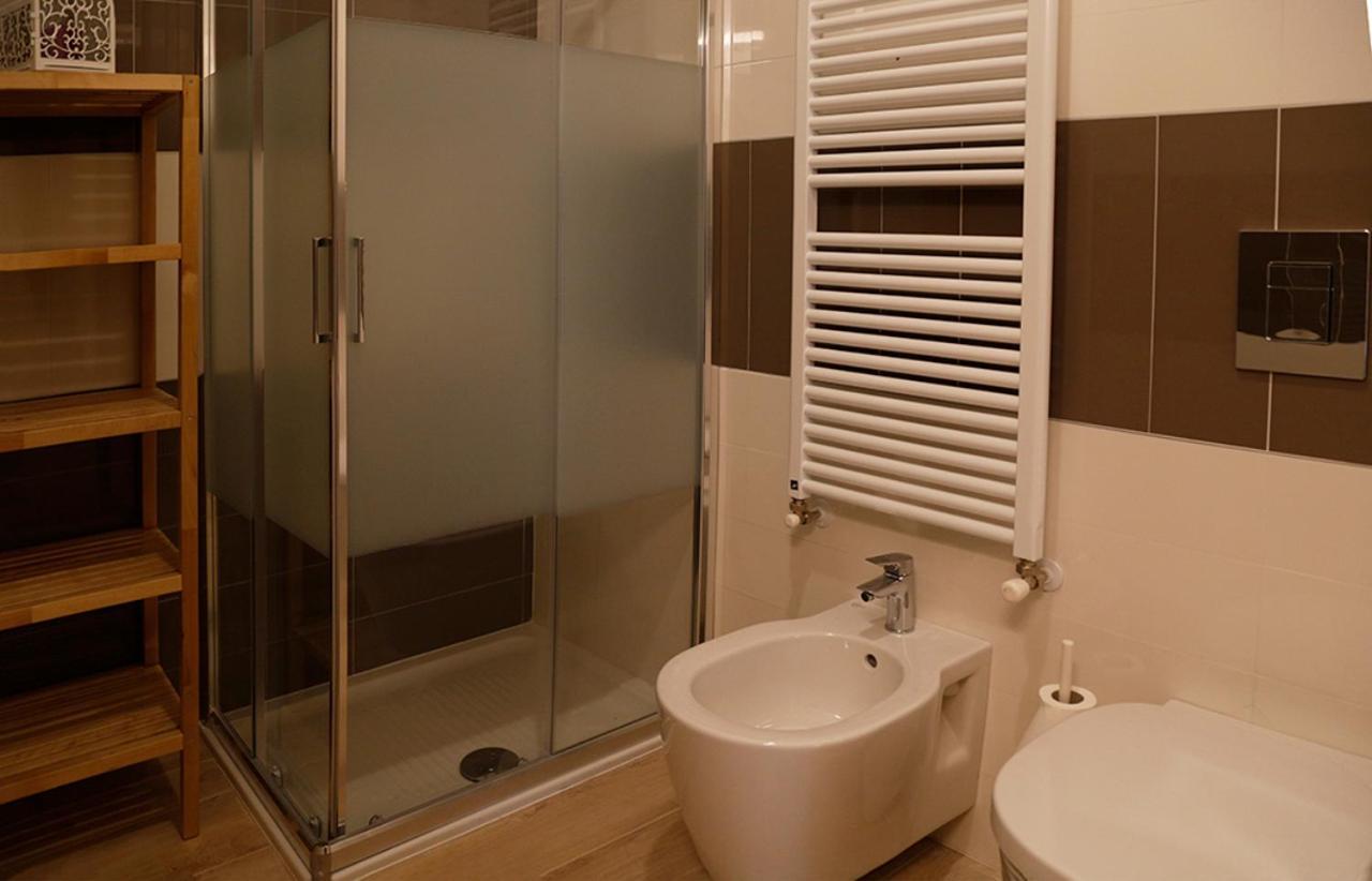 C.A.V. B&B Curiel20 San Donato Milanese Exterior foto